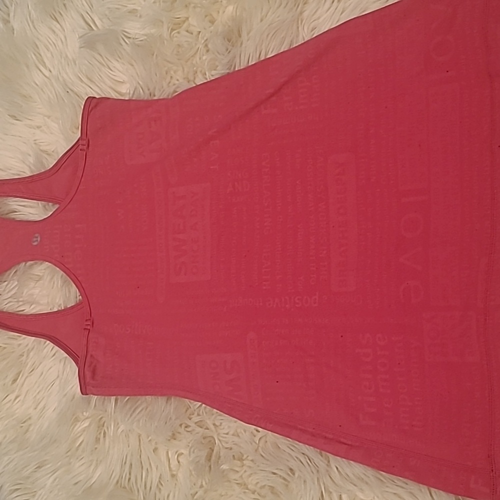Lululemon - Picture 3 of 3
